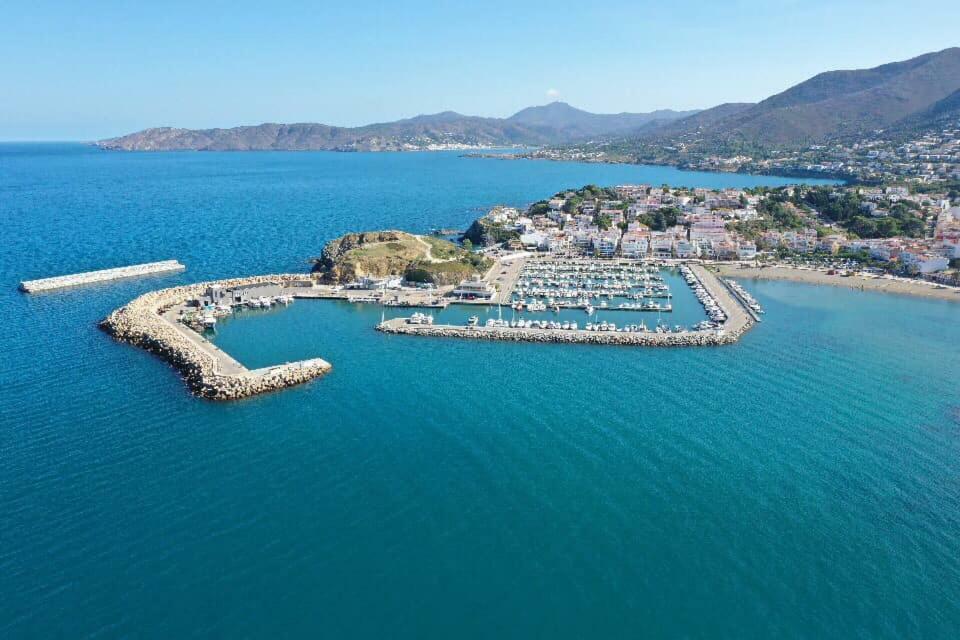 Apartmán Port De Llanca , La Miranda Exteriér fotografie